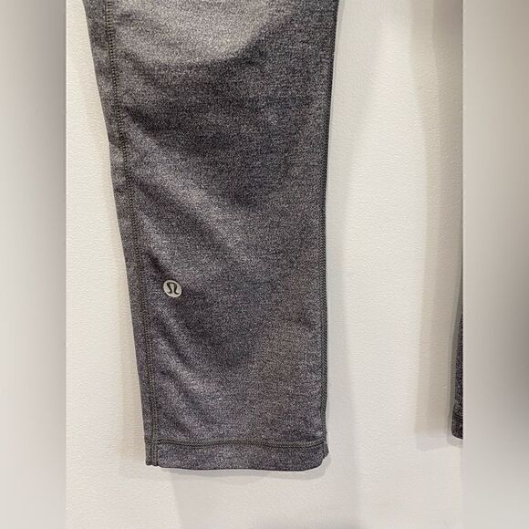 Lululemon Speed Up Crop (21") - Picture 10 of 16
